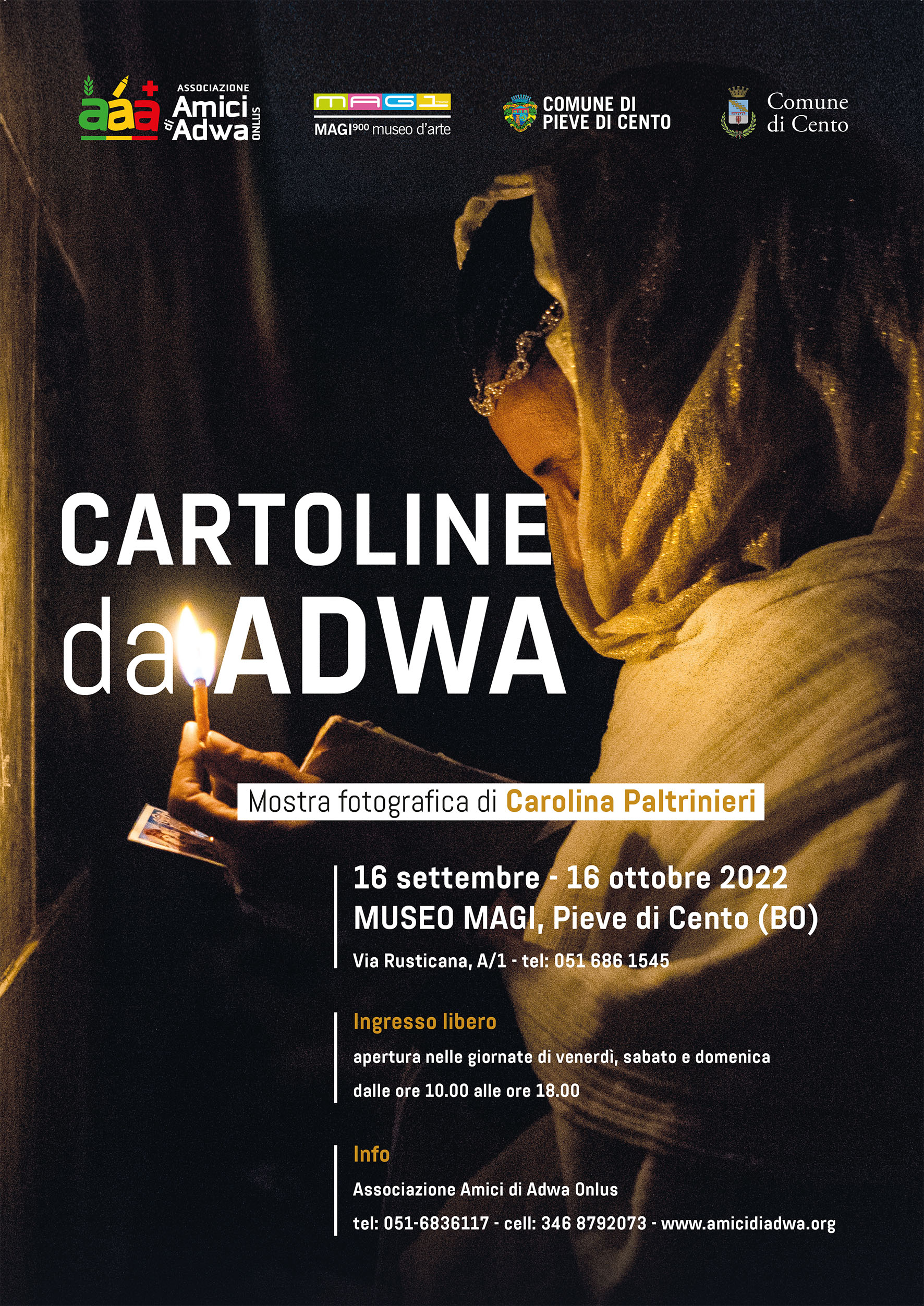 locandina informativa mostra con fotografia donna etiope che prega in una chiesa con candela accesa