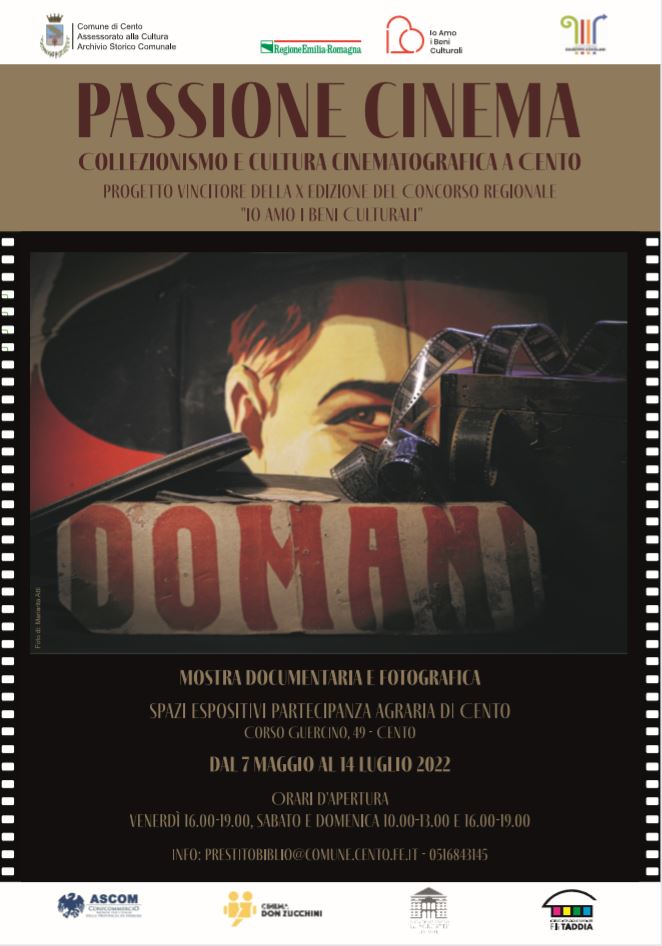 locandina mostra con locandina film Domani