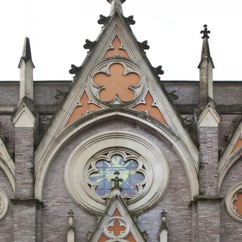 Facciata della Chiesa di Alberone