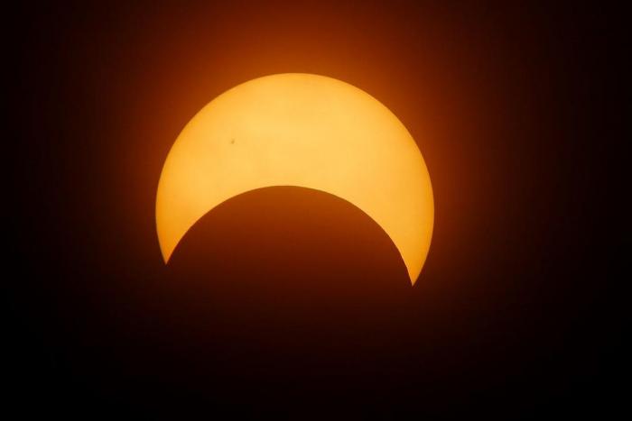 eclissi di sole parziale
