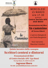 locandina informativa con copertina libro In cammino fotografia bn ragazza di spalle che cammina con l'ombrello aperto