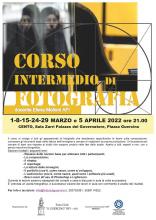 locandina informativa con fotografia
